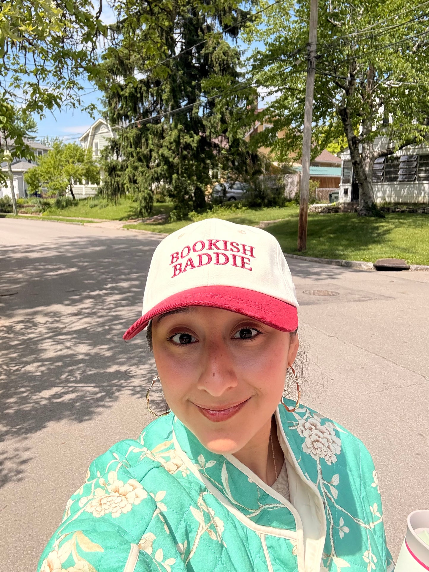 Dad hat (bookish baddie)