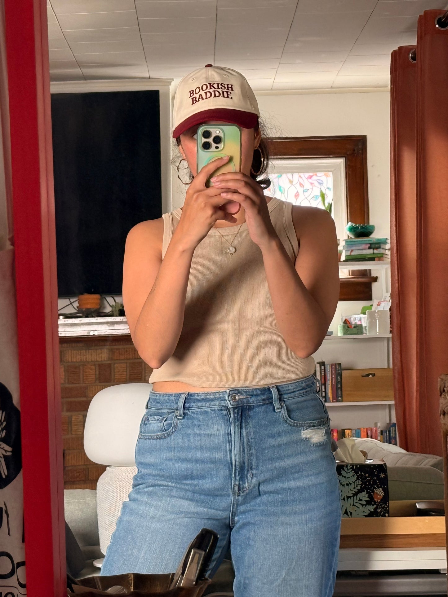 Dad hat (bookish baddie)