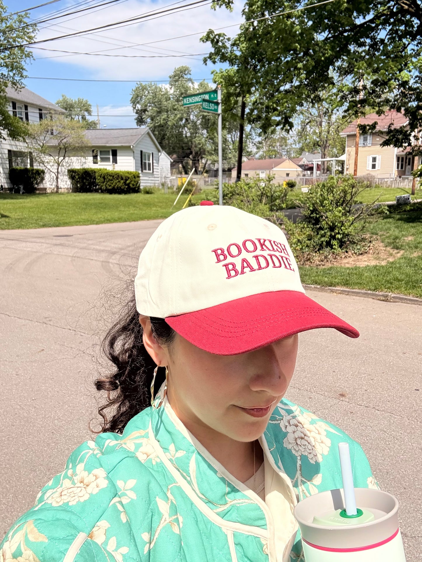 Dad hat (bookish baddie)